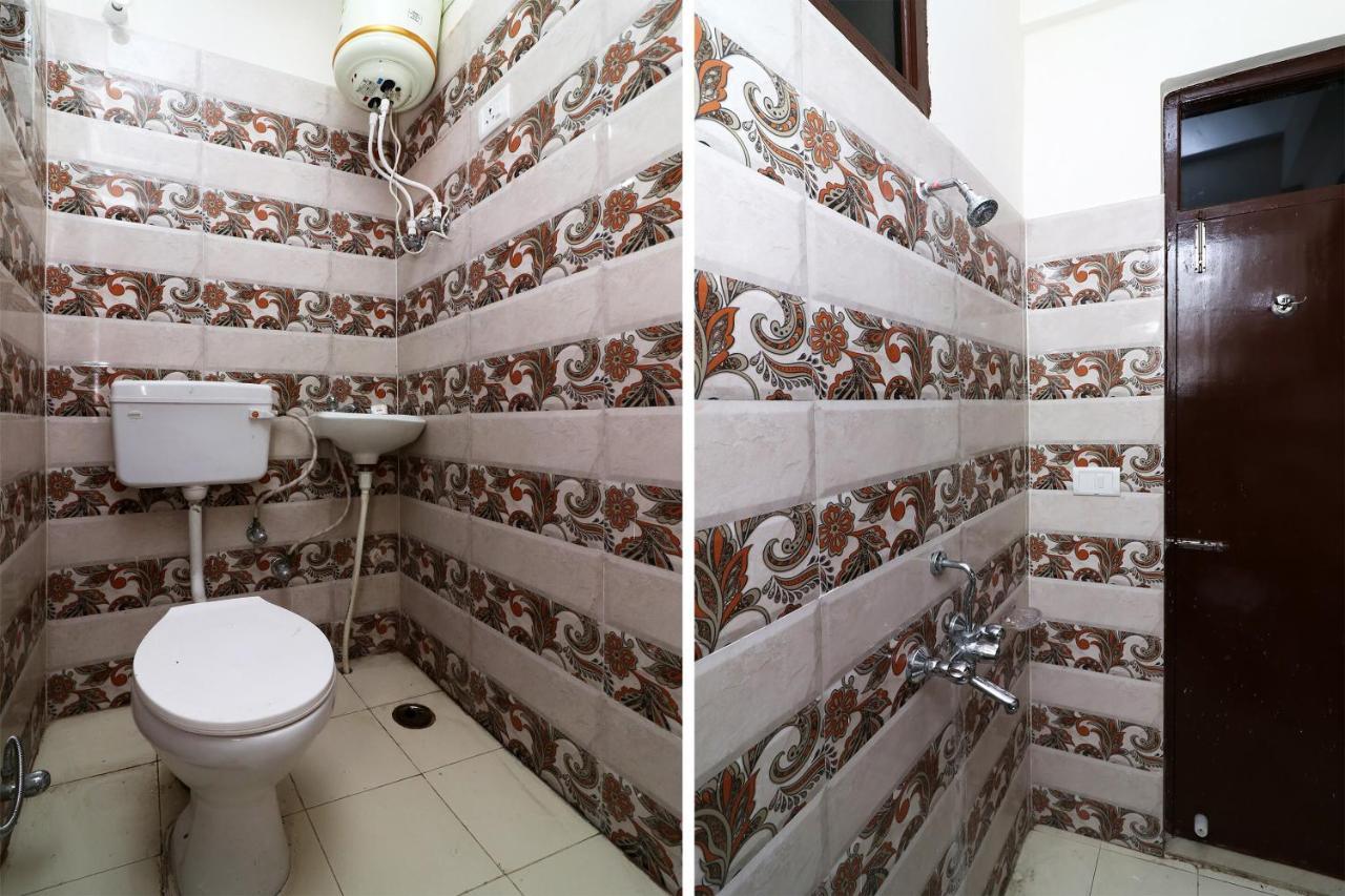 Oyo 24958 Hotel Dayal Belanganj Εξωτερικό φωτογραφία